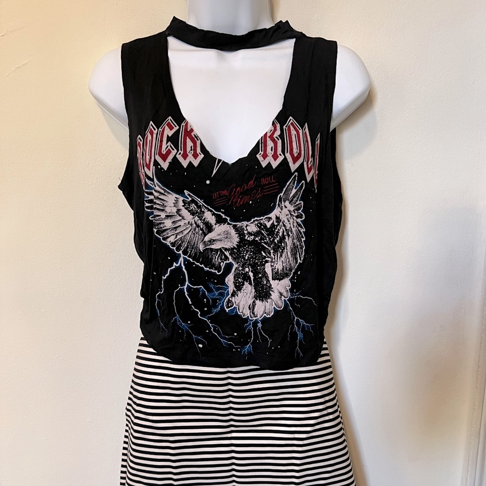 Rock n roll top